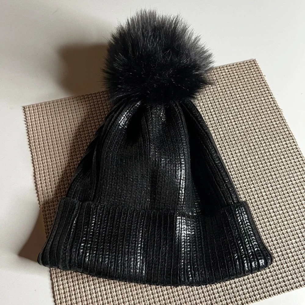 Adrienne Landau Black Metallic Knit Beanie Faux Fur Pom Pom Ribbed Hat O/S